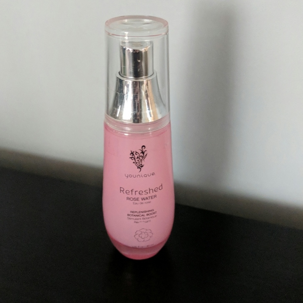 Younique Refreshed Rose Water